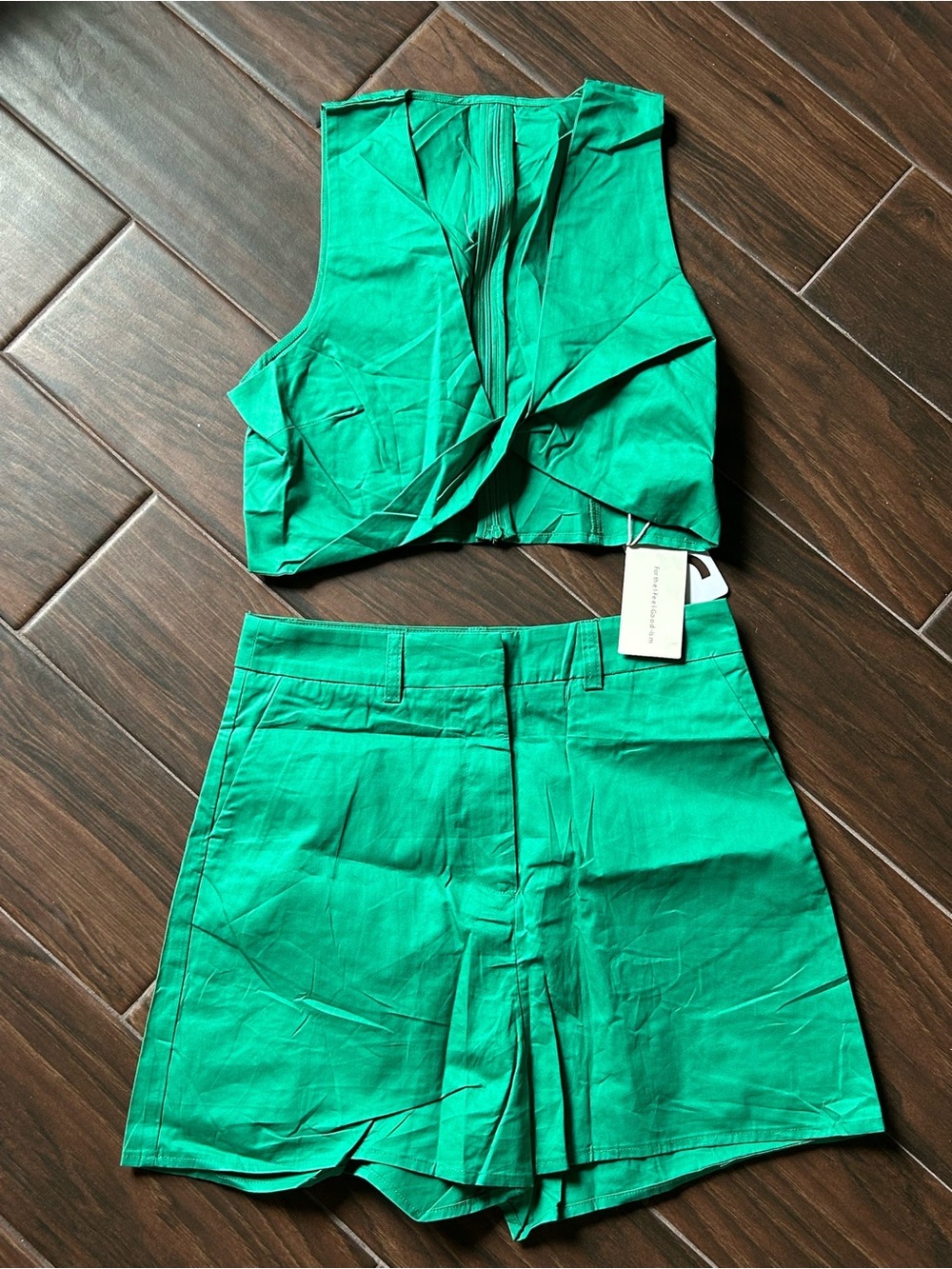 Commense Women's High Waist‎ Shorts Set in Bright Green medium NEW - Picture 2 of 4